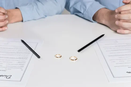 Is a divorce possible without a lawyer